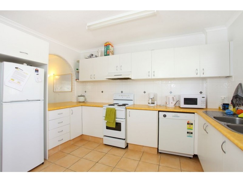 6/9-11 Old Burleigh Road, Surfers Paradise QLD 4217