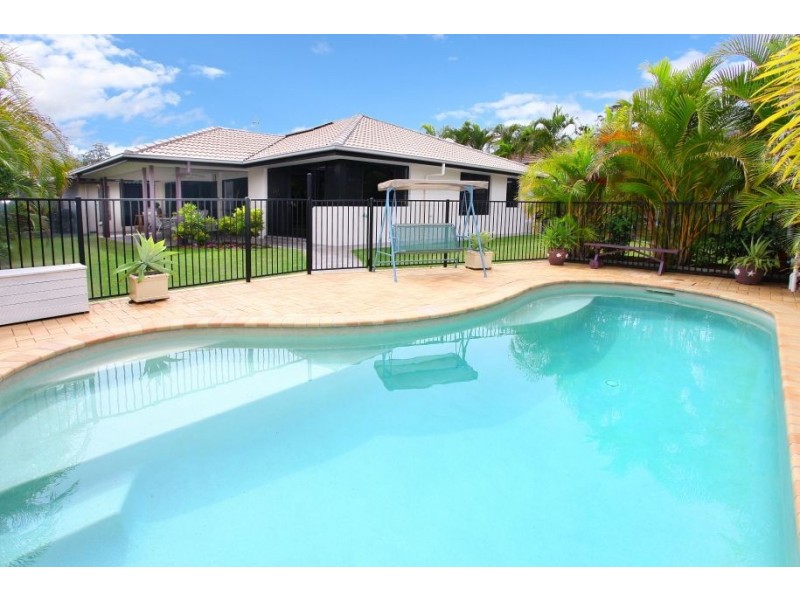 15 Glenny Street, Mudgeeraba QLD 4213