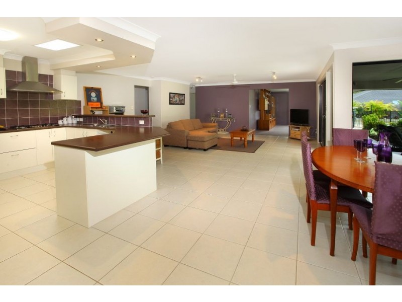 15 Glenny Street, Mudgeeraba QLD 4213