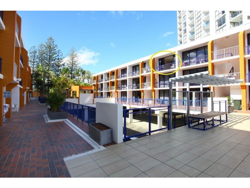 2/2877 Gold Coast Hwy, Surfers Paradise QLD 4217