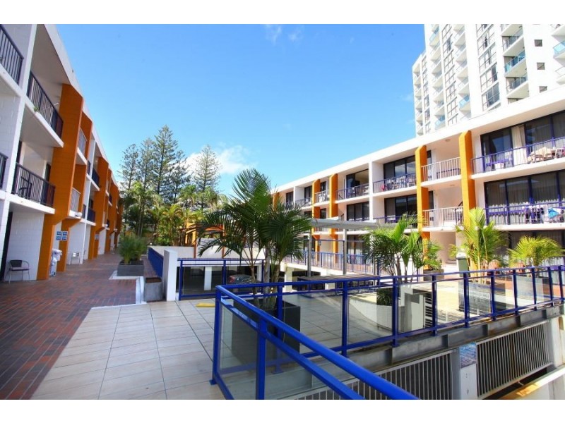 2/2877 Gold Coast Hwy, Surfers Paradise QLD 4217