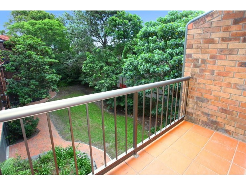30/160 Frank Street, Labrador QLD 4215