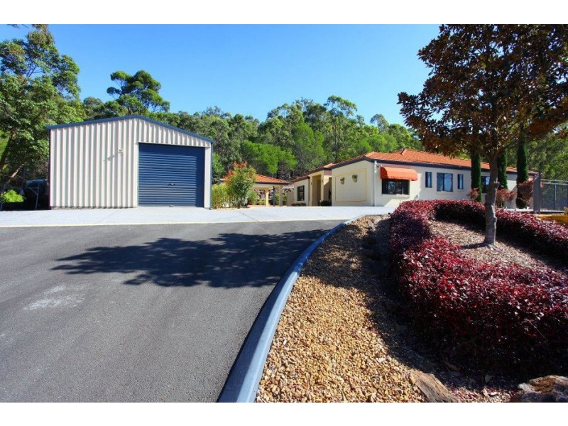 43 Ferny Ridge Court, Bonogin QLD 4213