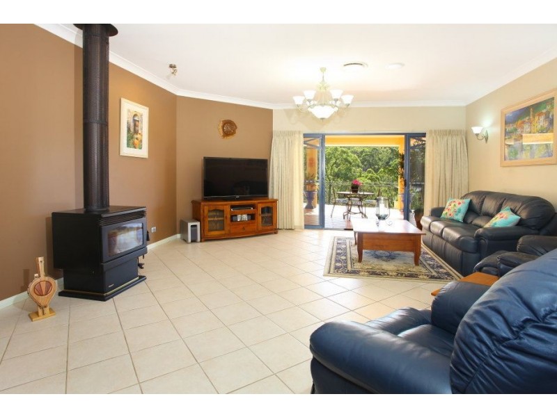 43 Ferny Ridge Court, Bonogin QLD 4213