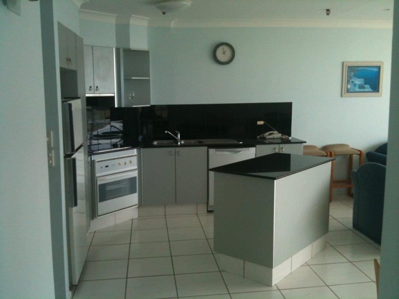 9/114 The Esplanade, Surfers Paradise QLD 4217