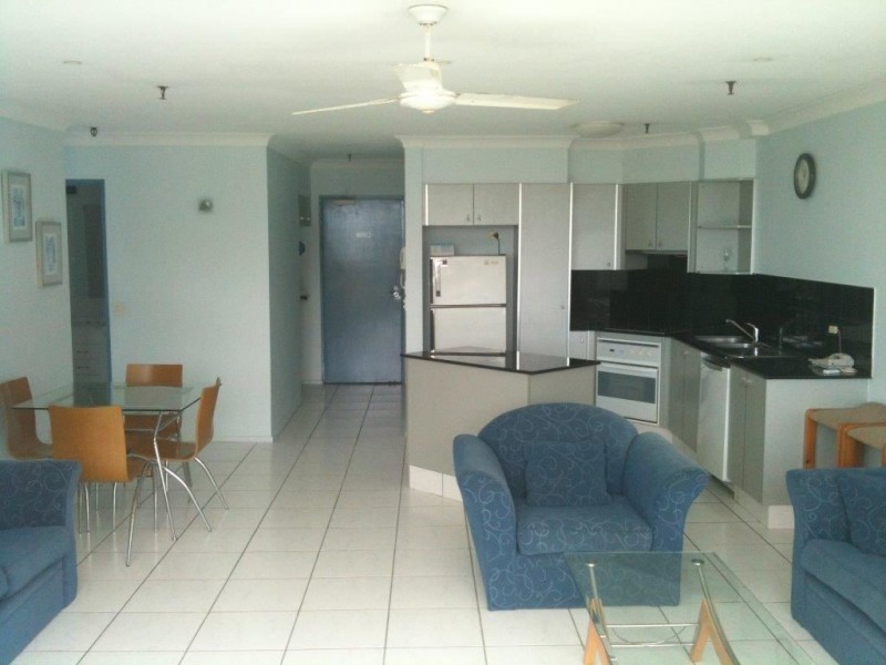 9/114 The Esplanade, Surfers Paradise QLD 4217