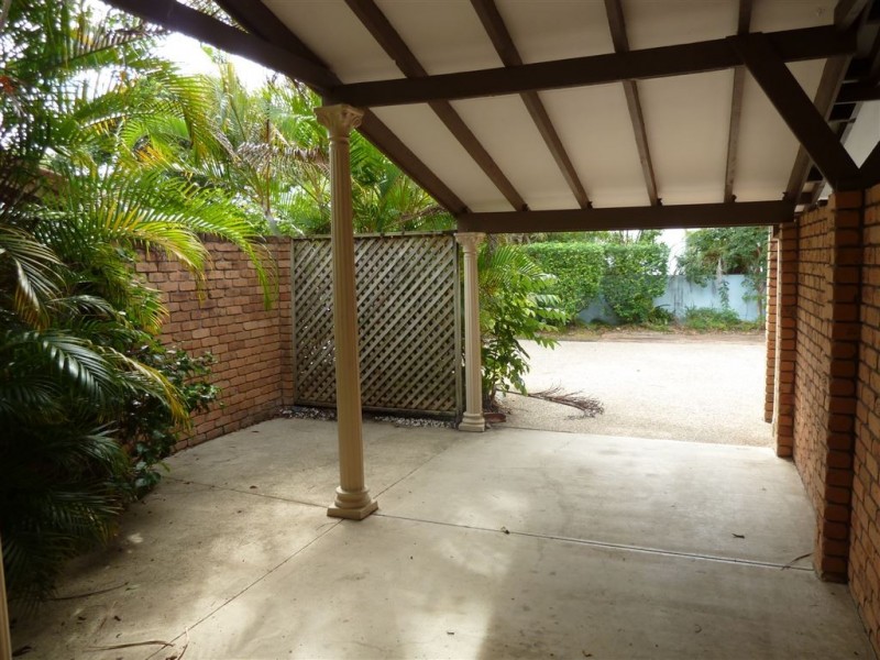 Broadbeach Waters QLD 4218