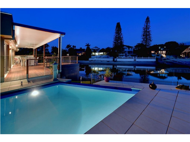 14 Argyle Crescent, Sorrento QLD 4217