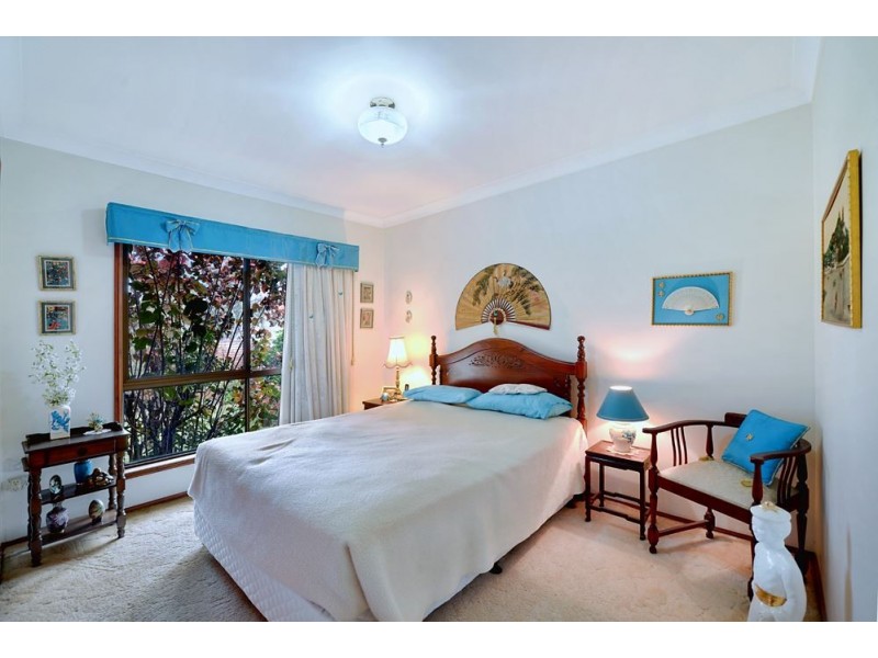 23 Goolagong Court, Broadbeach Waters QLD 4218