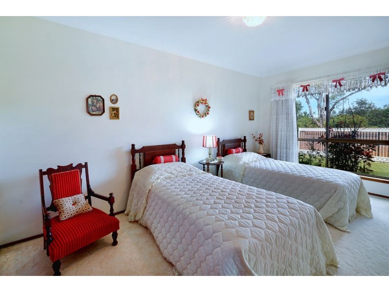 23 Goolagong Court, Broadbeach Waters QLD 4218