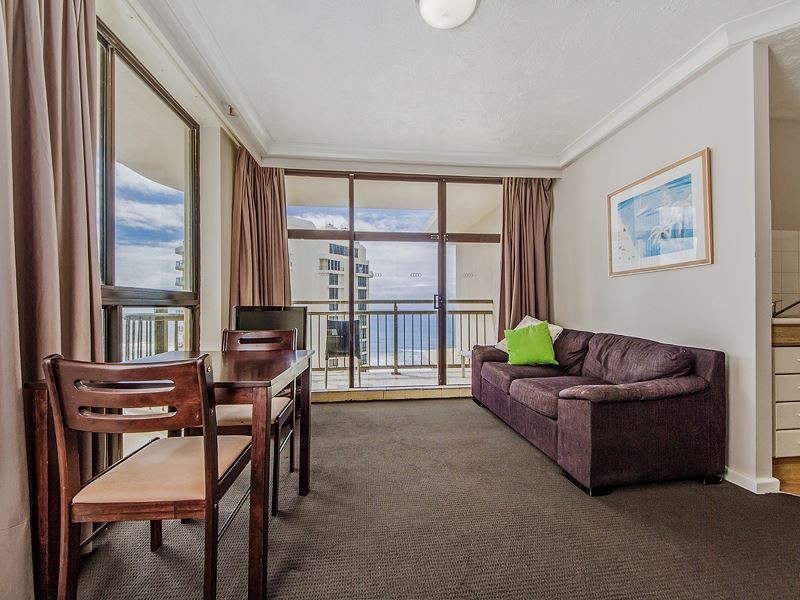 18 Hanlan Street, Surfers Paradise QLD 4217