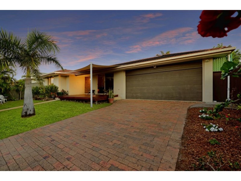 14 Wedgebill Parade, Burleigh Waters QLD 4220