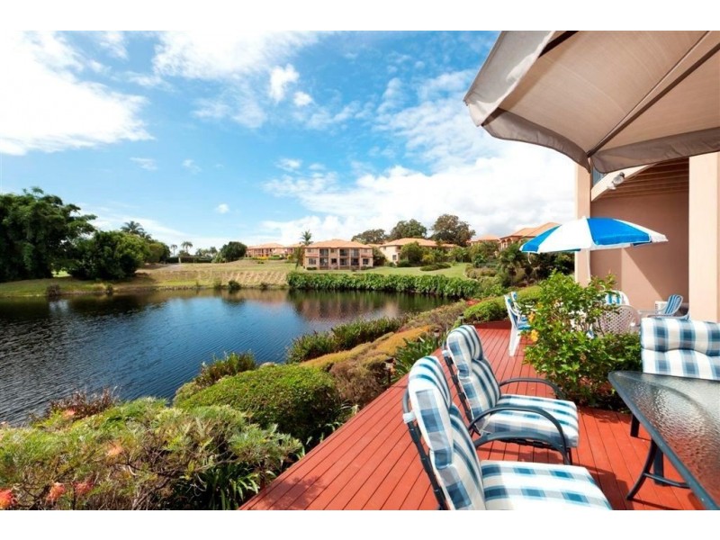 32/117 Palm Meadows Drive, Carrara QLD 4211