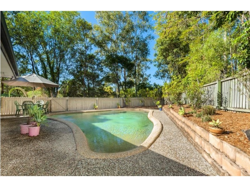 8 Georgina Street, Oxenford QLD 4210