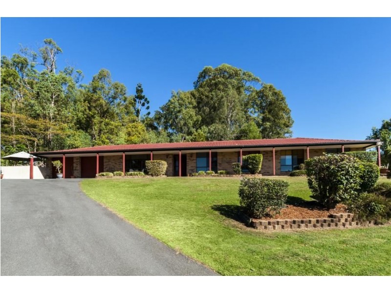 8 Georgina Street, Oxenford QLD 4210