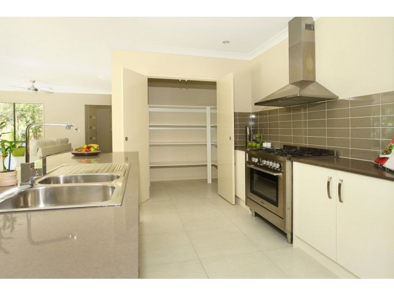 5A Fergus Court, Worongary QLD 4213