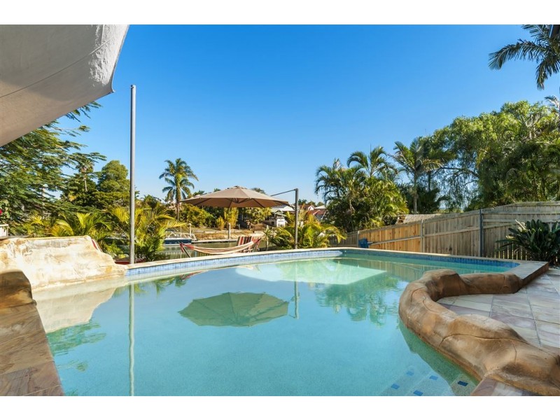 Broadbeach Waters QLD 4218