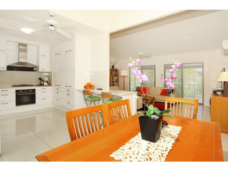 13 Grosvenor Court, Worongary QLD 4213