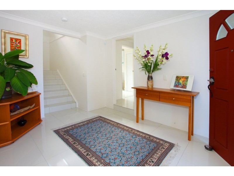 13 Grosvenor Court, Worongary QLD 4213