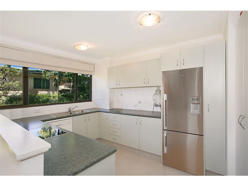 2/1 Peninsular Drive, Surfers Paradise QLD 4217