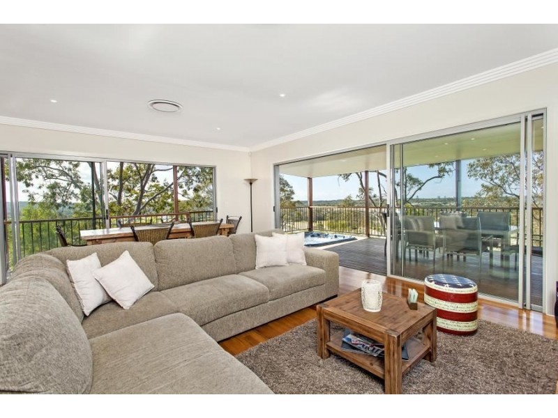 27 John Francis Drive, Carrara QLD 4211