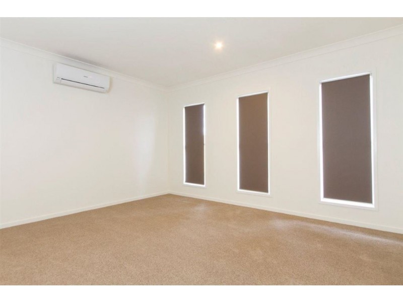31 John Francis Drive, Carrara QLD 4211