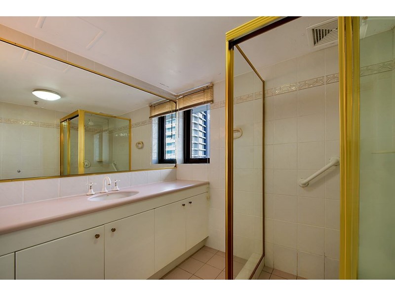 701/5 Enderley Avenue, Surfers Paradise QLD 4217