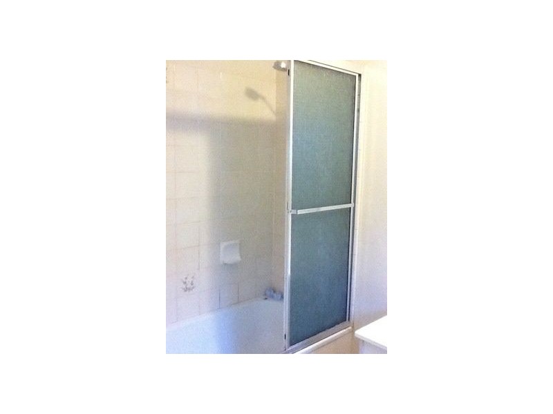 11/5  Proud St “Anthony Place”, Labrador QLD 4215