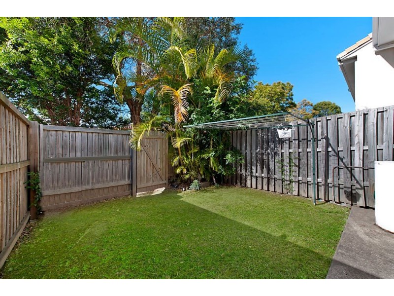 43/125 Pappas Way, Carrara QLD 4211