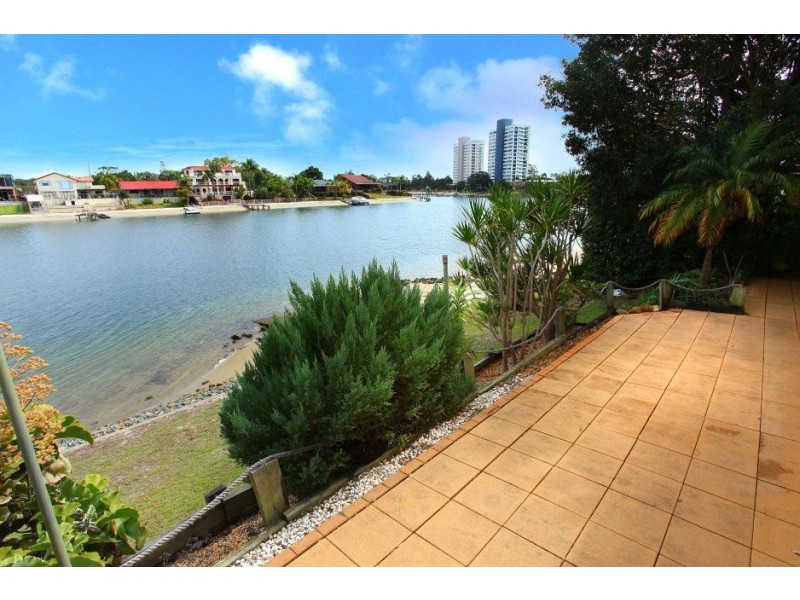 6/20 Aquila Court, Mermaid Waters QLD 4218