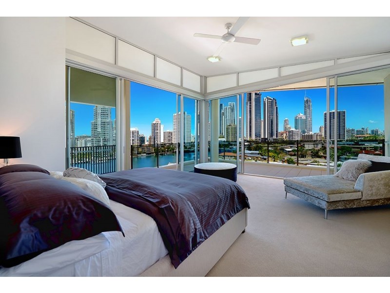 63/53 Darrambal Street, Chevron Island QLD 4217