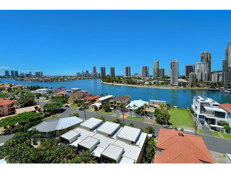 63/53 Darrambal Street, Chevron Island QLD 4217