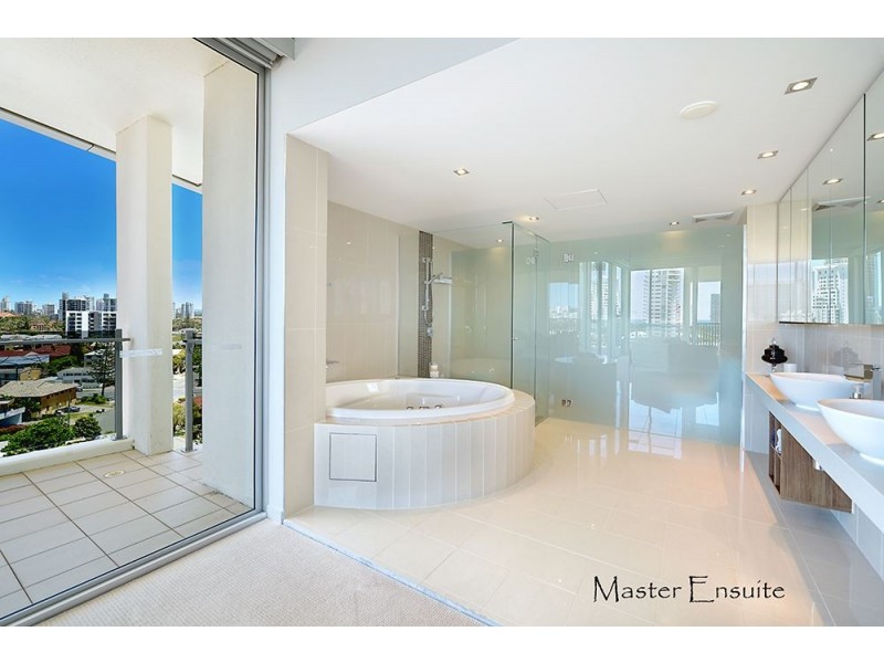 63/53 Darrambal Street, Chevron Island QLD 4217