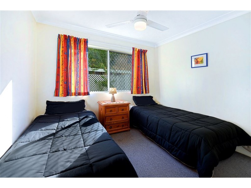 42 Beach Parade, Surfers Paradise QLD 4217