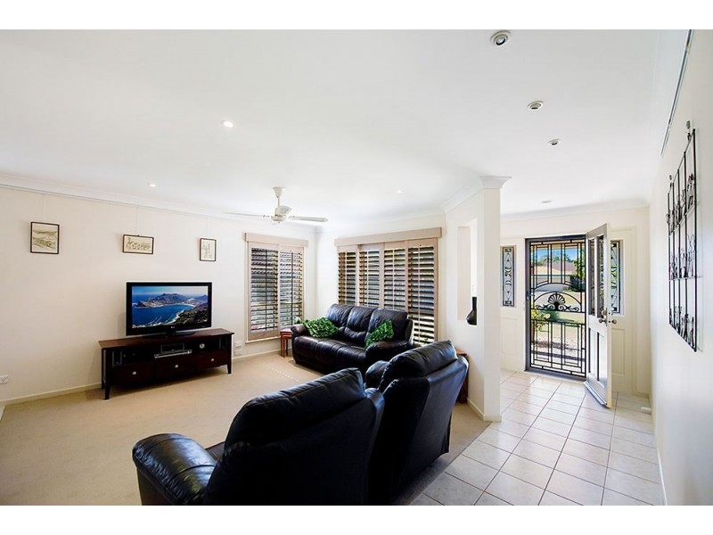 5 Cobb Court, Mudgeeraba QLD 4213