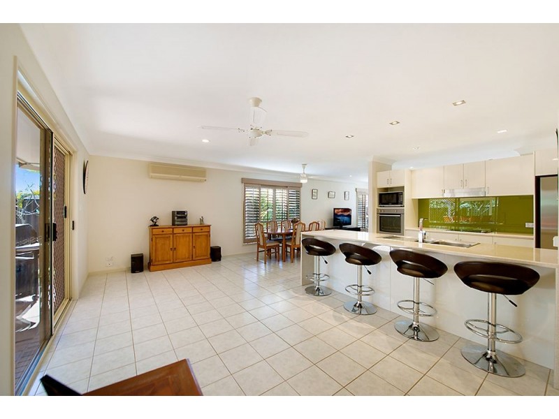 5 Cobb Court, Mudgeeraba QLD 4213