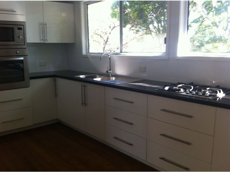 11 Maxwell Brown Drive, Southport QLD 4215