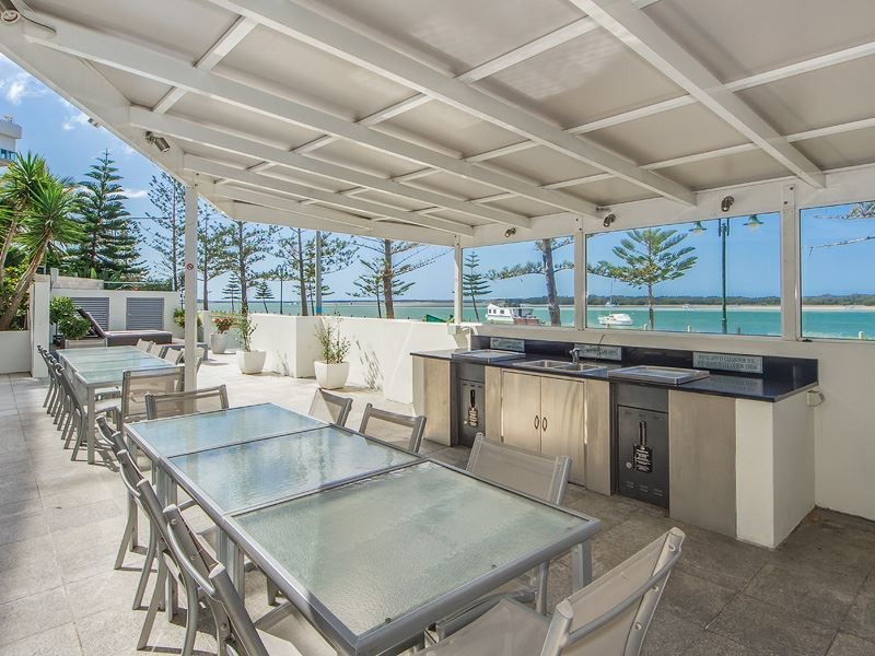 102/430 Marine Pde, Biggera Waters QLD 4216