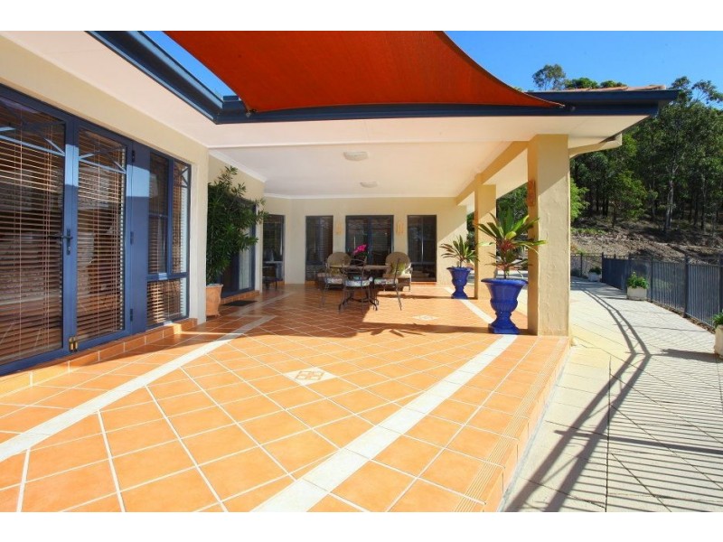 43 Ferny Ridge Court, Bonogin QLD 4213