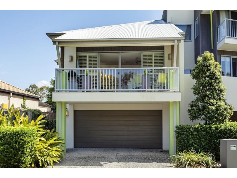 1/9 Lantau Crescent, Varsity Lakes QLD 4227