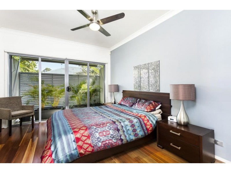 1/9 Lantau Crescent, Varsity Lakes QLD 4227