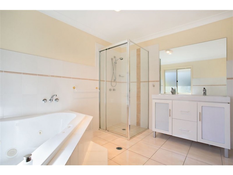 27 Waterclover Drive, Upper Coomera QLD 4209