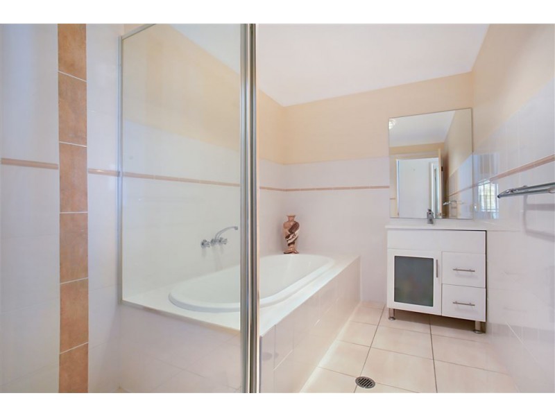 27 Waterclover Drive, Upper Coomera QLD 4209