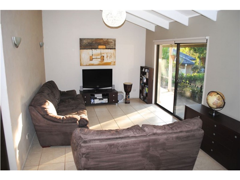 10 Minugh Court, Carrara QLD 4211