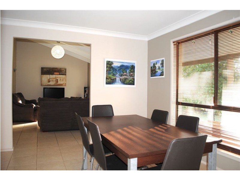 10 Minugh Court, Carrara QLD 4211