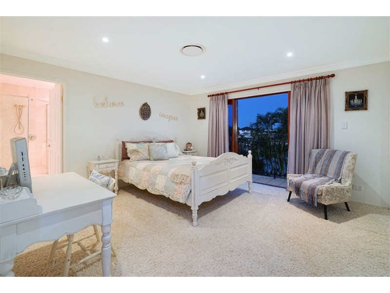 Carrara QLD 4211