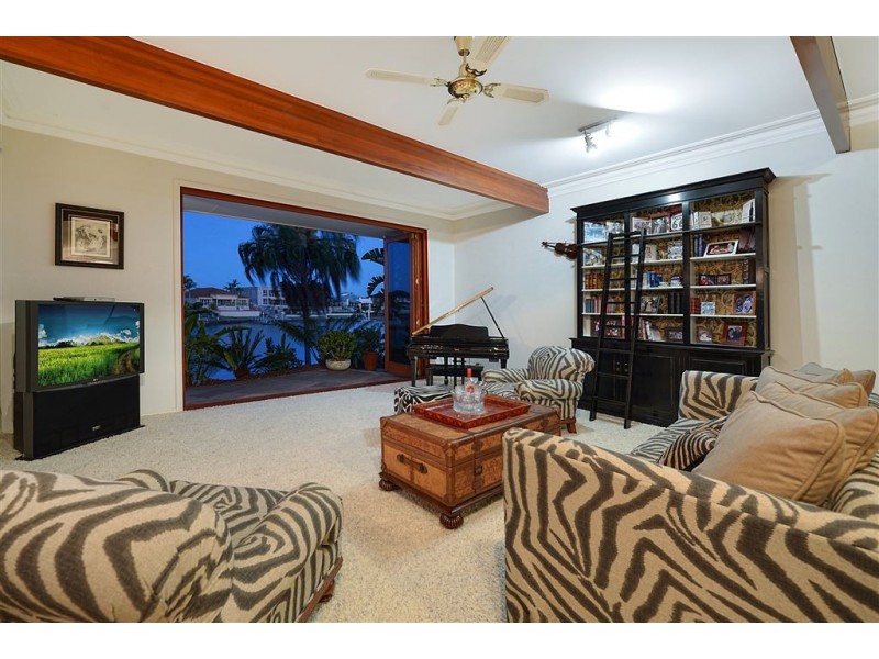 Carrara QLD 4211