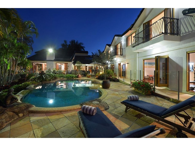 Carrara QLD 4211