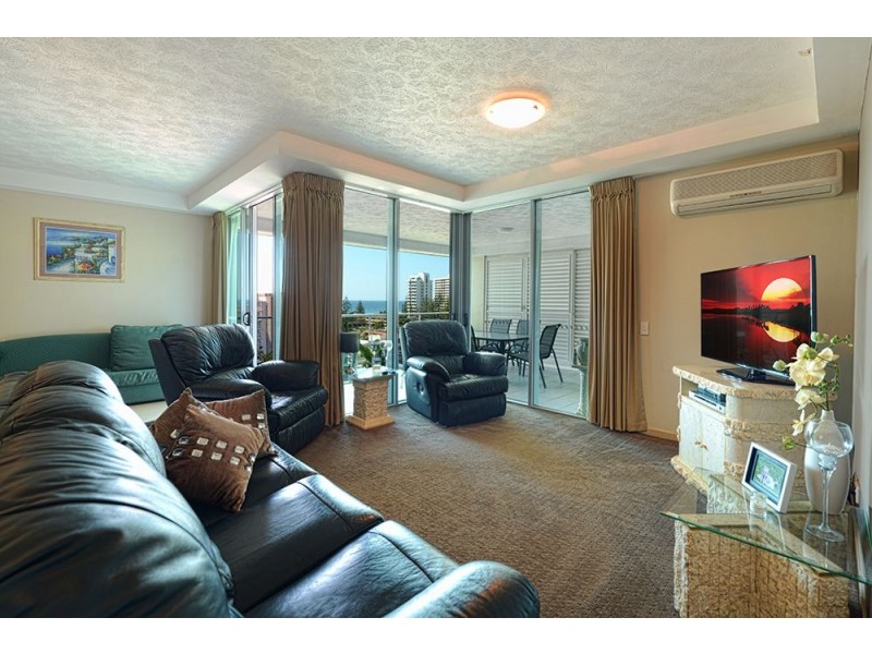 18 Fern Street, Surfers Paradise QLD 4217