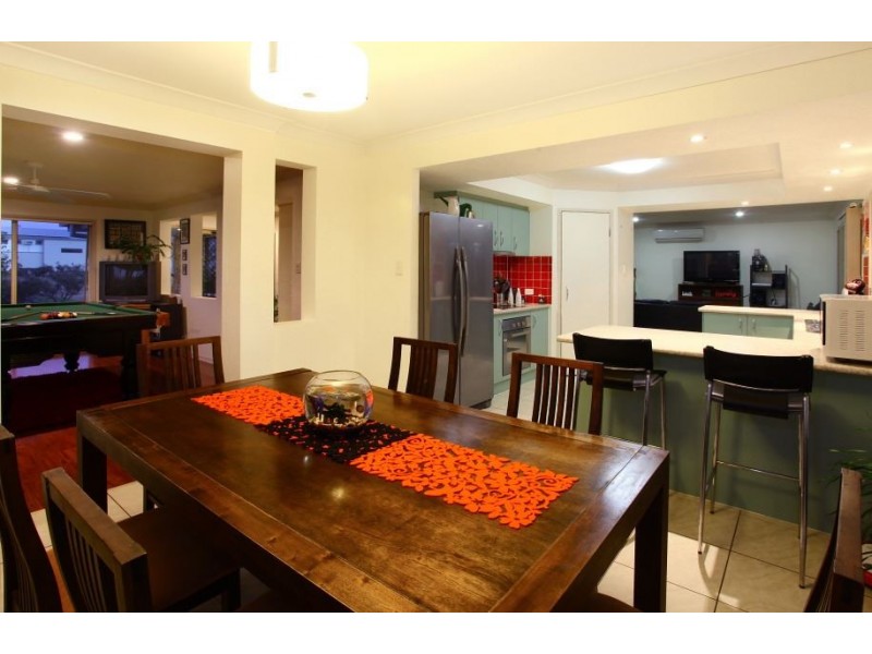 10 John Francis Drive, Carrara QLD 4211